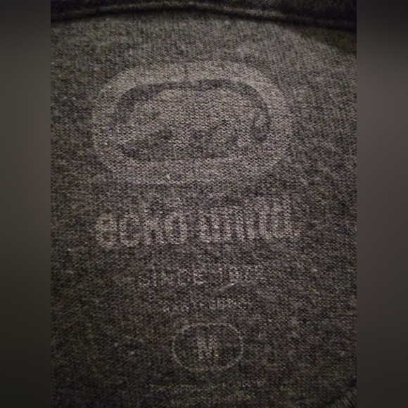 ecko T-shirt - Picture 3 of 3